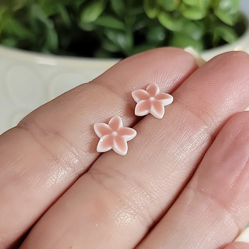 Plumeria Flower Ceramic Stud Earrings - Picture 5 of 8